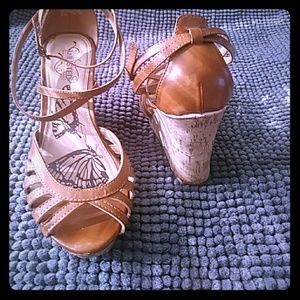 Camel brown strappy wedge sandals